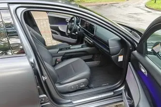 Hyundai IONIQ 6, 239 kW, elekter, automaat, nelikvedu