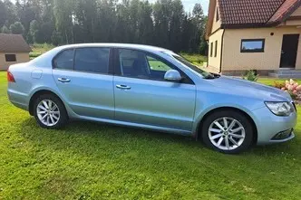 Škoda Superb, 1.8, 118 kW, bensiin, manuaal, esivedu
