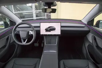 Tesla Model Y, 114 kW, elekter, automaat, tagavedu