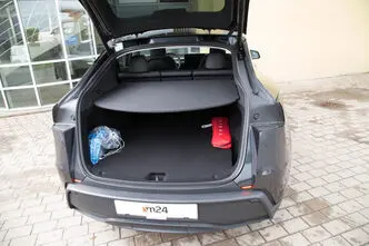 Tesla Model Y, 114 kW, elekter, automaat, tagavedu