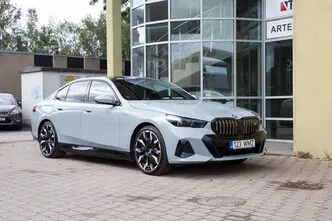 BMW i5, 105 kW, elekter, automaat, tagavedu