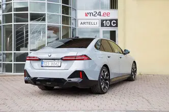 BMW i5, 105 kW, elekter, automaat, tagavedu