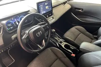 Toyota Corolla, 1.8, 72 kW, hübriid, automaat, esivedu