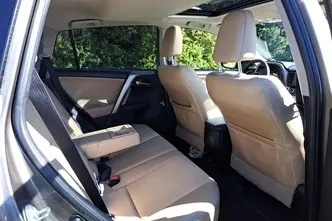 Toyota RAV4, 2.1, 111 kW, bensiin, automaat, nelikvedu