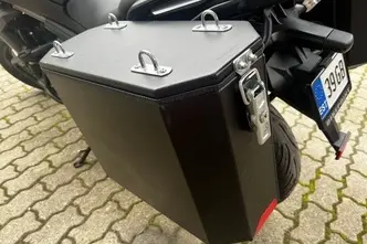 Kawasaki VERSYS 650, 0.6, 47 kW, petrol, manual, rear-wheel drive