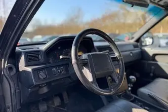 Volvo 940, 2.3, 96 kW, bensiin, manuaal, tagavedu