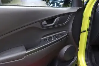 Hyundai Kona, 1.0, 88 kW, bensiin, manuaal, esivedu