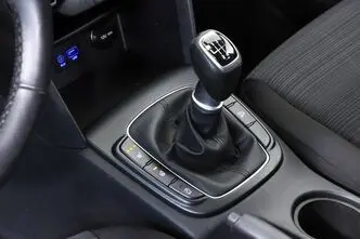 Hyundai Kona, 1.0, 88 kW, bensiin, manuaal, esivedu