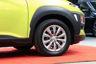 Hyundai Kona, 1.0, 88 kW, bensiin, manuaal, esivedu