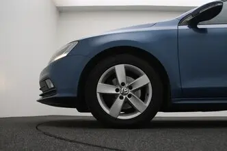 Volkswagen Jetta, 1.4, 92 kW, petrol, automatic, front-wheel drive