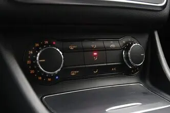 Mercedes-Benz CLA 180, 1.6, 90 kW, petrol, automatic, front-wheel drive