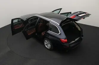 BMW 520, 2.0, 135 kW, bensiin, automaat, tagavedu