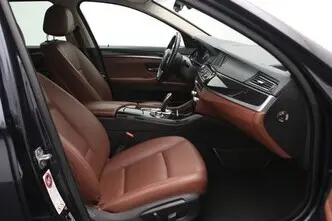 BMW 520, 2.0, 135 kW, bensiin, automaat, tagavedu