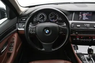 BMW 520, 2.0, 135 kW, bensiin, automaat, tagavedu