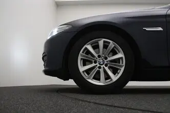 BMW 520, 2.0, 135 kW, bensiin, automaat, tagavedu