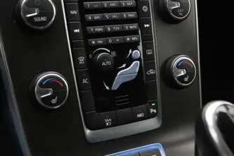 Volvo V60, 2.4, 158 kW, pistikhübriid, automaat, nelikvedu