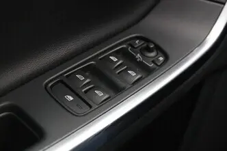 Volvo V60, 2.4, 158 kW, pistikhübriid, automaat, nelikvedu