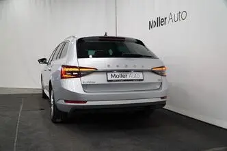 Škoda Superb, 1.4, 115 kW, подключаемый гибрид, автомат, передний привод