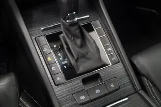 Škoda Superb, 1.4, 115 kW, подключаемый гибрид, автомат, передний привод