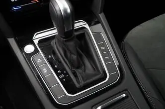 Volkswagen Arteon, 2.0, 140 kW, бензин, автомат, передний привод