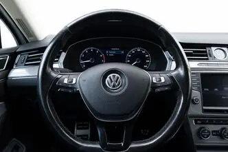 Volkswagen Passat, 2.0, 162 kW, бензин, автомат, полный привод
