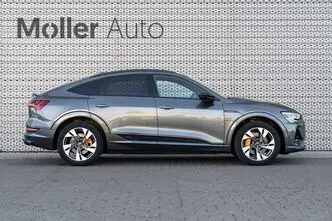 Audi e-tron, 300 kW, электричество, автомат, полный привод