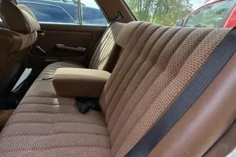 Mercedes-Benz 300, 3.0, 59 kW, дизель, механическая, задний привод