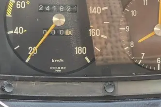 Mercedes-Benz 300, 3.0, 59 kW, дизель, механическая, задний привод
