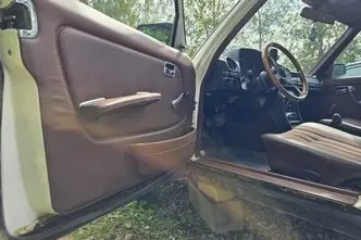 Mercedes-Benz 300, 3.0, 59 kW, дизель, механическая, задний привод