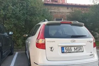 Hyundai i30, 2.0, 103 kW, дизель, механическая, передний привод