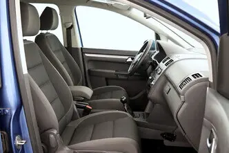 Volkswagen Touran, 1.4, 149 kW, cng, механическая, передний привод