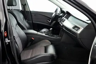 BMW 525, 2.5, 176 kW, дизель, механическая, задний привод