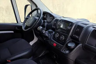 Peugeot Boxer, 2.2, 119 kW, дизель, механическая, передний привод