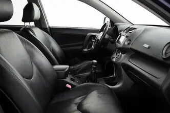 Toyota RAV4, 2.2, 176 kW, дизель, механическая, полный привод