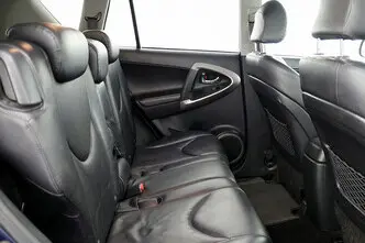 Toyota RAV4, 2.2, 176 kW, дизель, механическая, полный привод