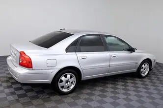 Volvo S80, 2.4, 140 kW, бензин, механическая, передний привод