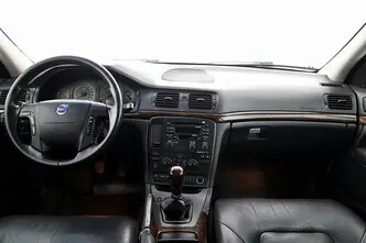 Volvo S80, 2.4, 140 kW, бензин, механическая, передний привод