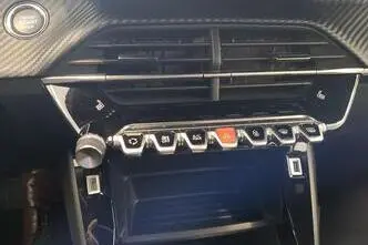 Peugeot 2008, электричество, автомат, передний привод