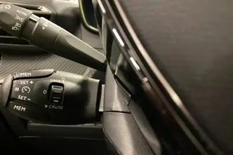 Peugeot 2008, электричество, автомат, передний привод