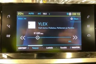 Peugeot 2008, электричество, автомат, передний привод