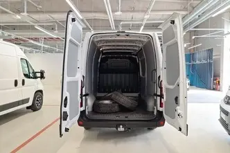 Renault Master, 2.3, 110 kW, дизель, механическая, передний привод