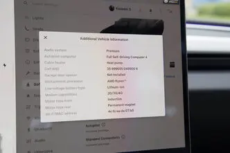 Tesla Model 3, 153 kW, электричество, автомат, полный привод