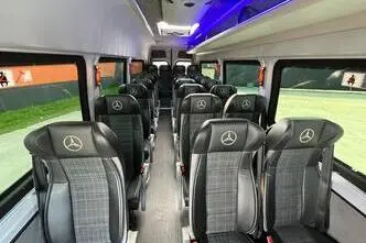 Mercedes-Benz Sprinter, 120 kW, diesel, automatic