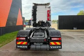 Volvo FH 500 6x2, 368 kW, дизель, автомат