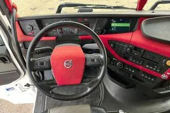 Volvo FH 500 6x2, 368 kW, дизель, автомат