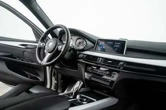BMW X5, 2.0, 230 kW, automatic, four-wheel drive