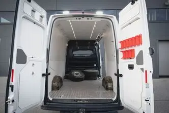 Volkswagen Crafter, 2.0, 130 kW, diesel, automatic, front-wheel drive