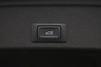 Audi A4, 2.0, 120 kW, hübriid, automaat, esivedu