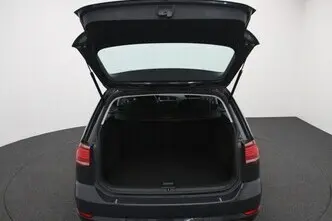 Volkswagen Golf, 1.6, 85 kW, diesel, manual, front-wheel drive