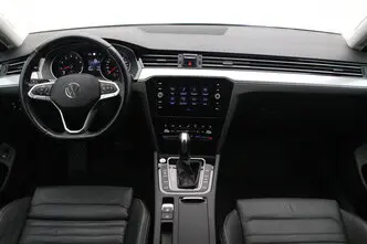 Volkswagen Passat, 1.5, 110 kW, bensiin, automaat, esivedu